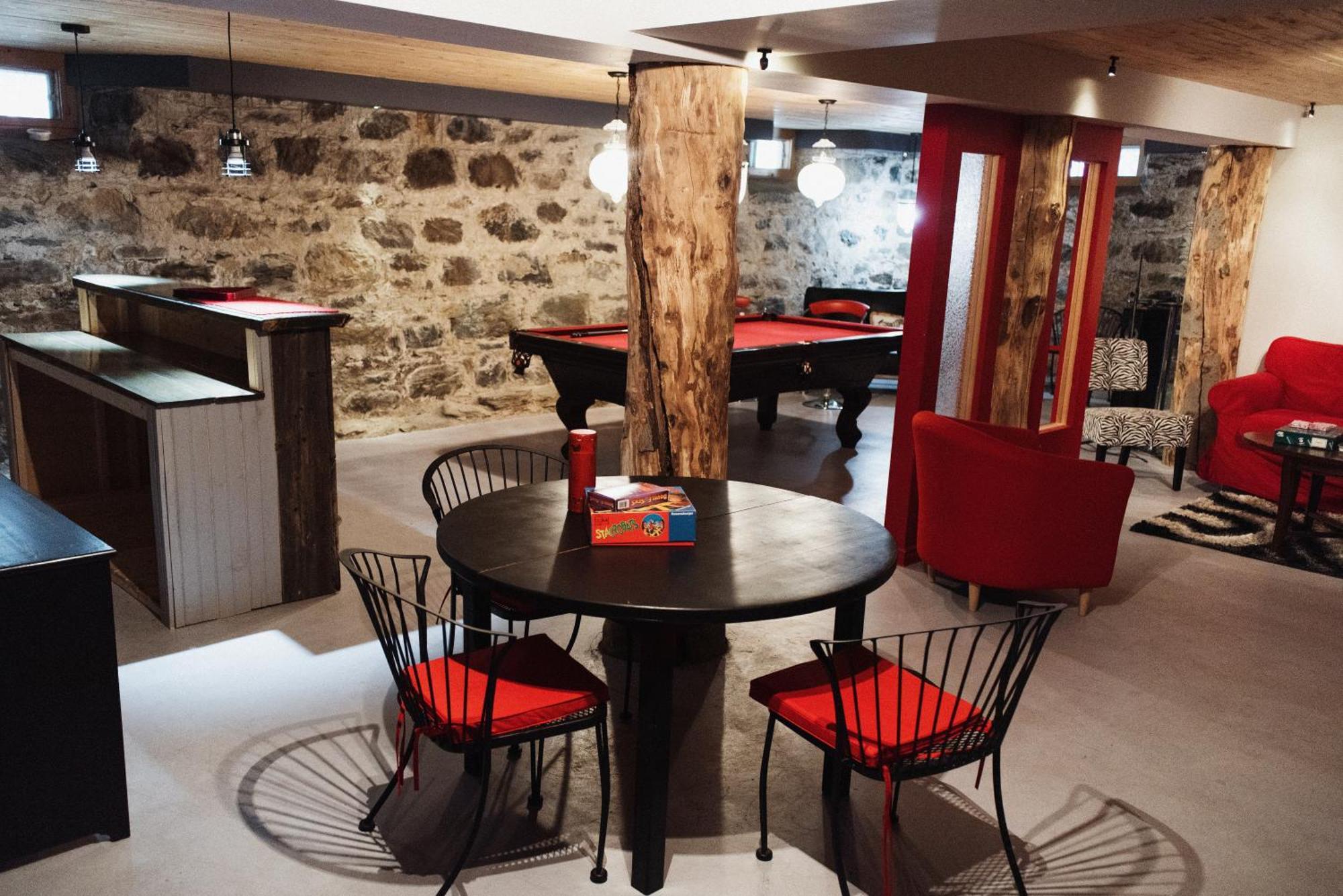 Auberge Incroyable Saint Adrien Luaran gambar